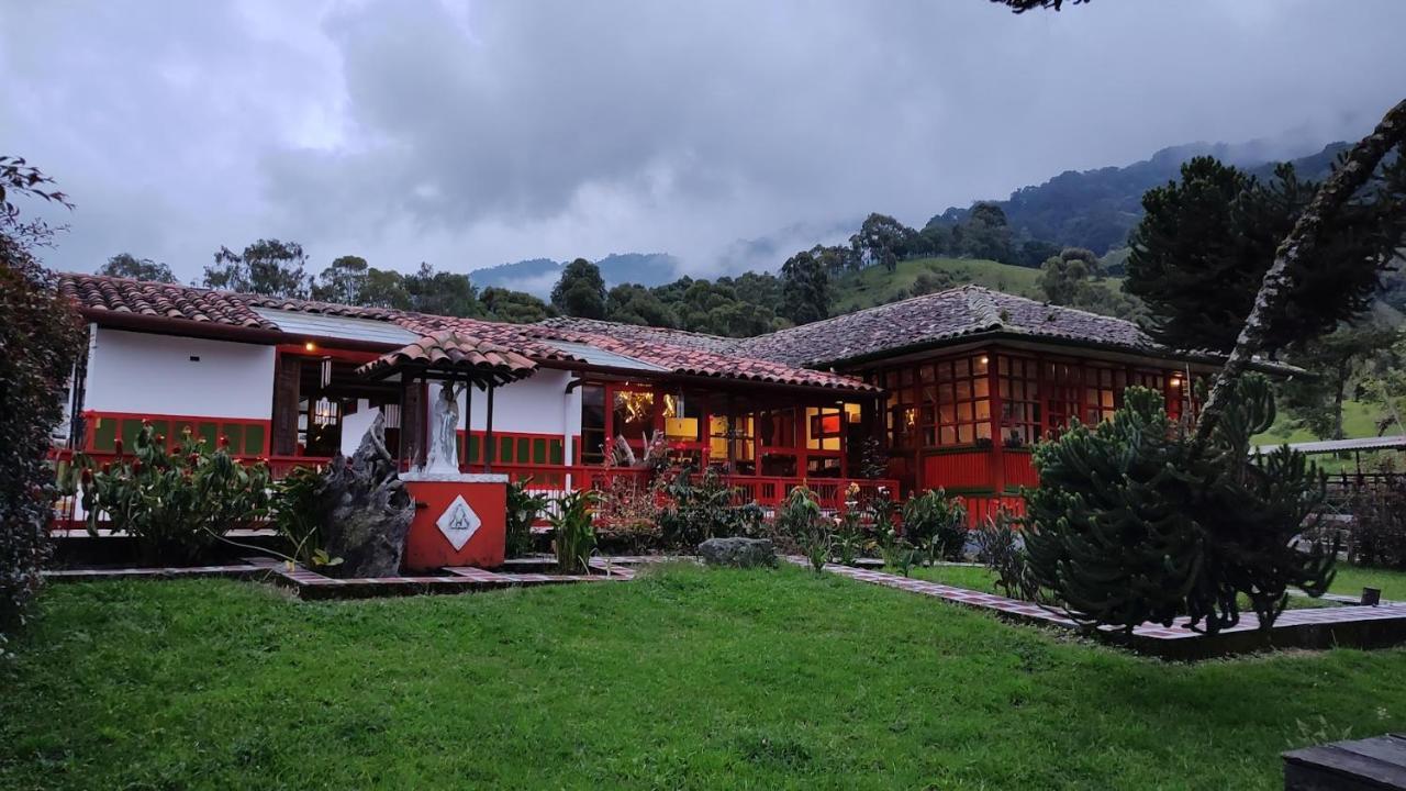 Ecohotel Pinohermoso Reserva Natural Salento Exterior foto